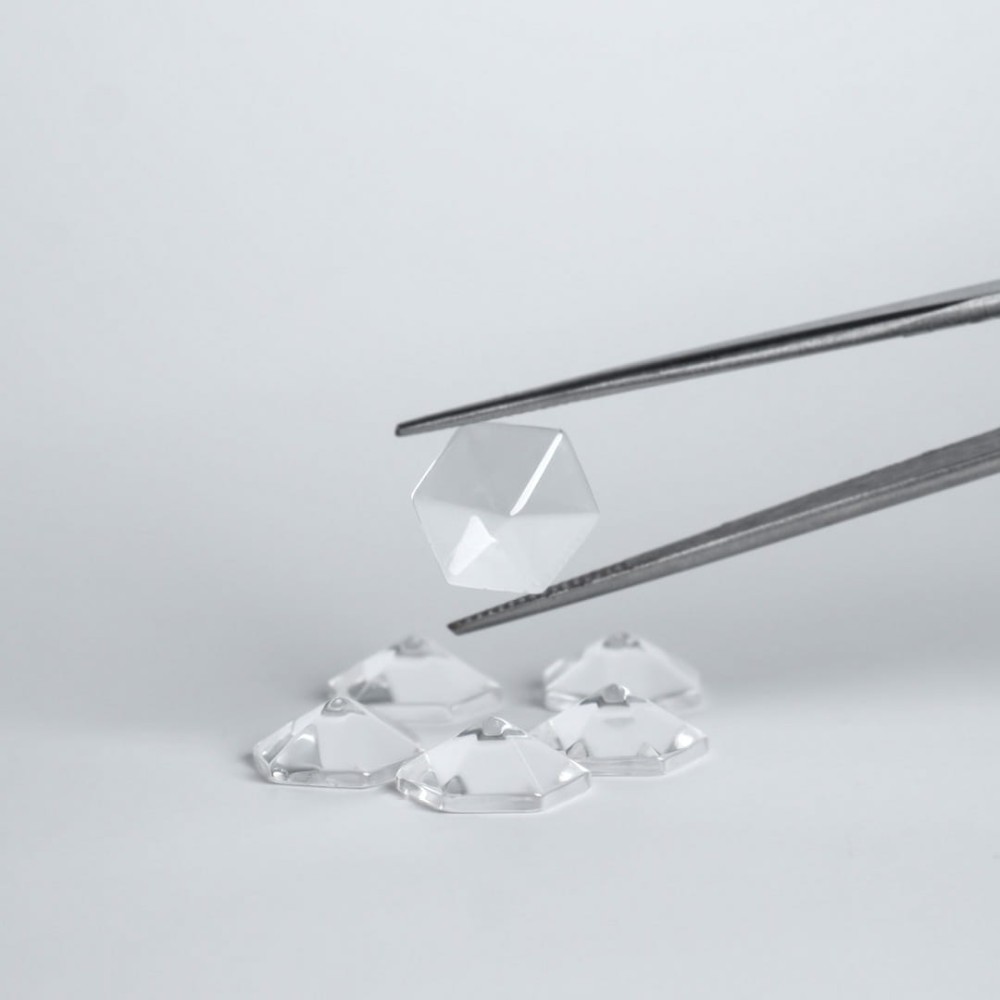 Kryształ Górski Szlifowany Heksagon 12mm.jpg